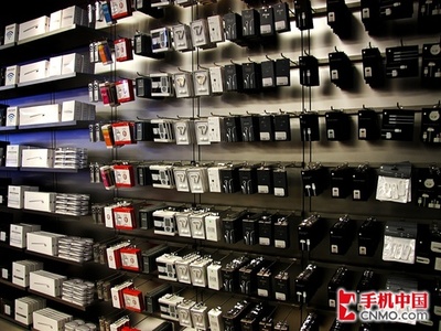 緊隨iPhone 4發(fā)布，北京全新蘋果零售店盛大開業(yè)